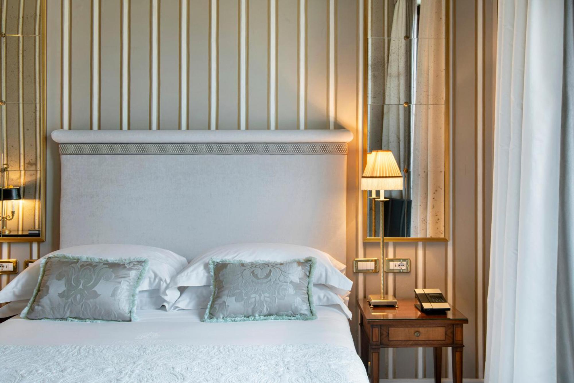 Deluxe Helvetia,1730006661:JPEG