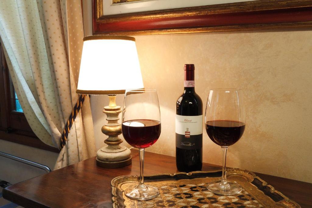 Single Room,190069261:JPEG