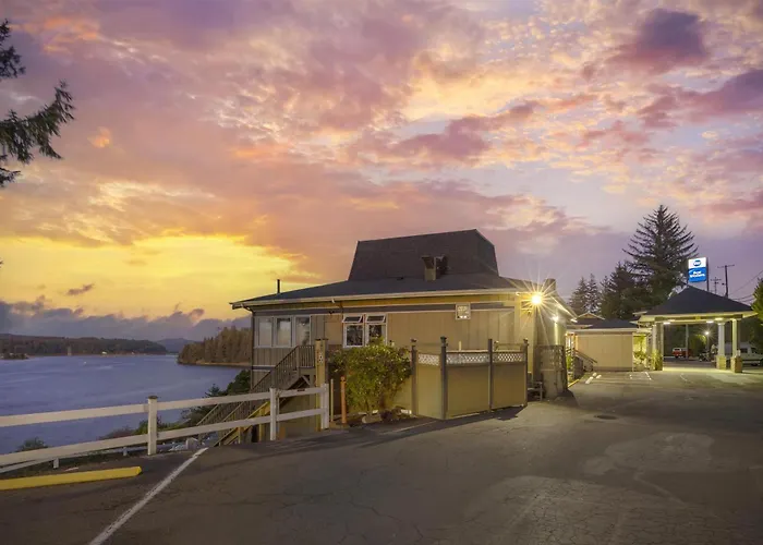 Resort: Best Western Pier Point Inn
