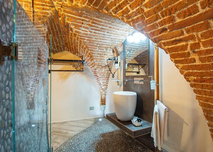  N4U Guest House Florence